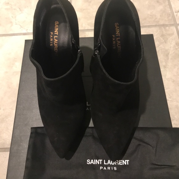 Saint Laurent Kid Scamosciato booties - Picture 5 of 5
